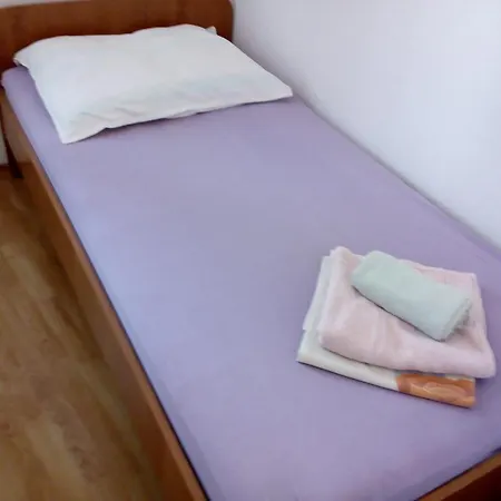 Rasema Gæstehus 3*